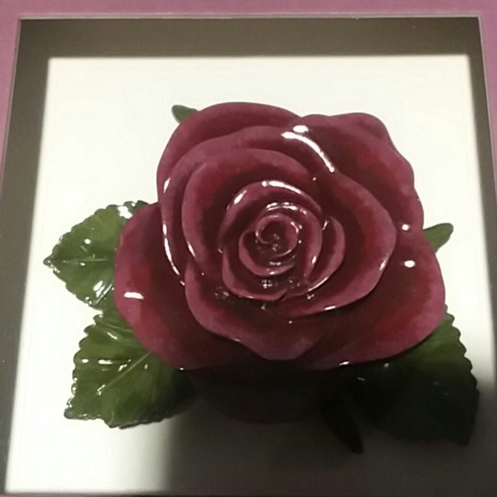 Rose Picture Box - Picture 2 of 4